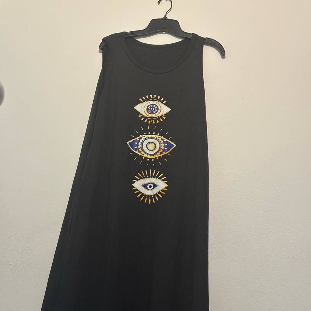 Black Sleeveless Dress with Eye Design